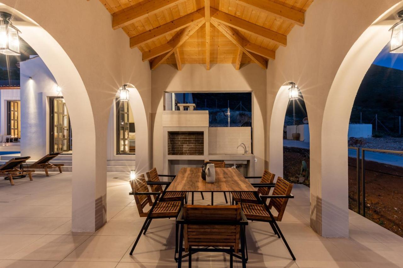 J&C Luxury Villa Asos Exterior foto